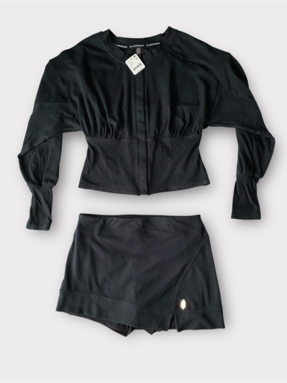 FP Movement 2 piece Set Sweatshirt + Skirt Black M fleece New - Picture 3 of 7